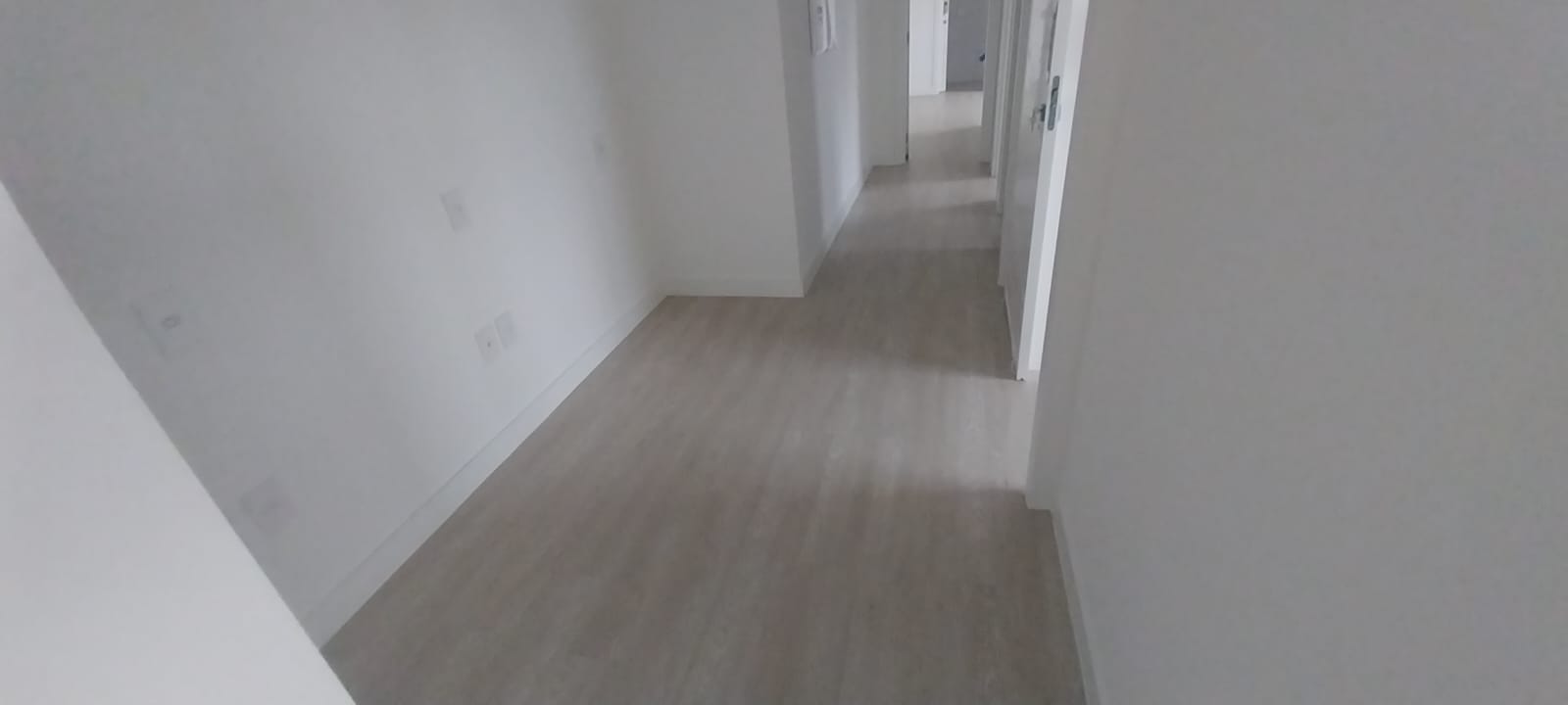 PISO VINÍLICO DE PVC PLÁTANO — foto 4