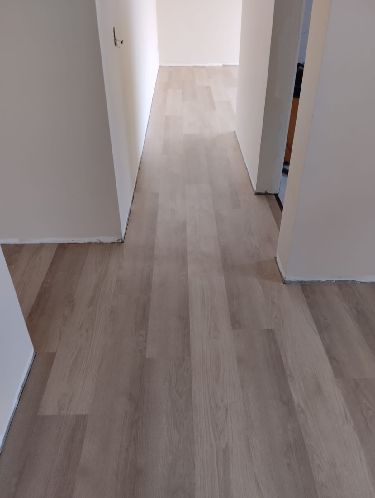 PISO VINÍLICO DE PVC GÉRBERA — foto 4