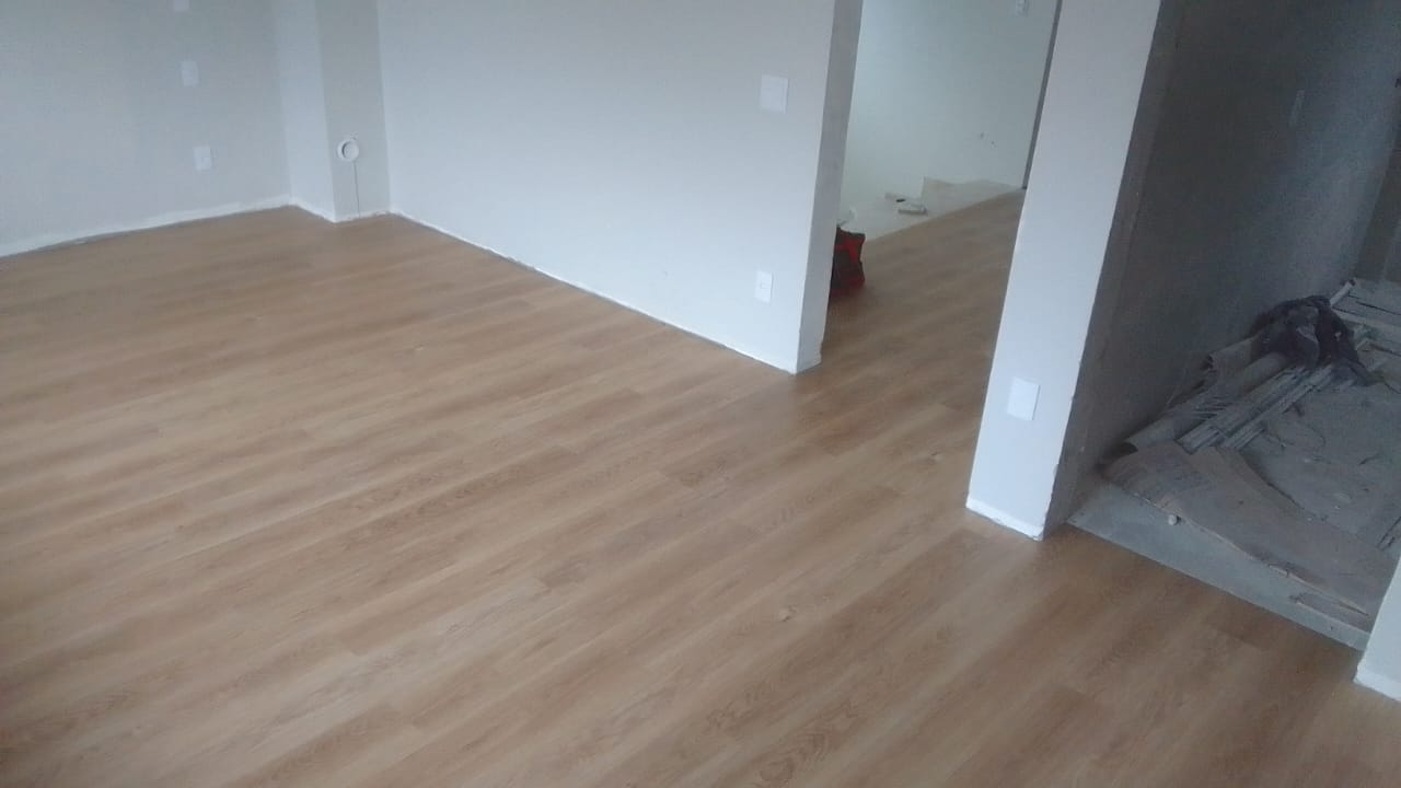 PISO VINÍLICO DE PVC PAINEIRA — foto 3
