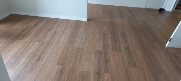 PISO DE PVC TAUARI — foto 3