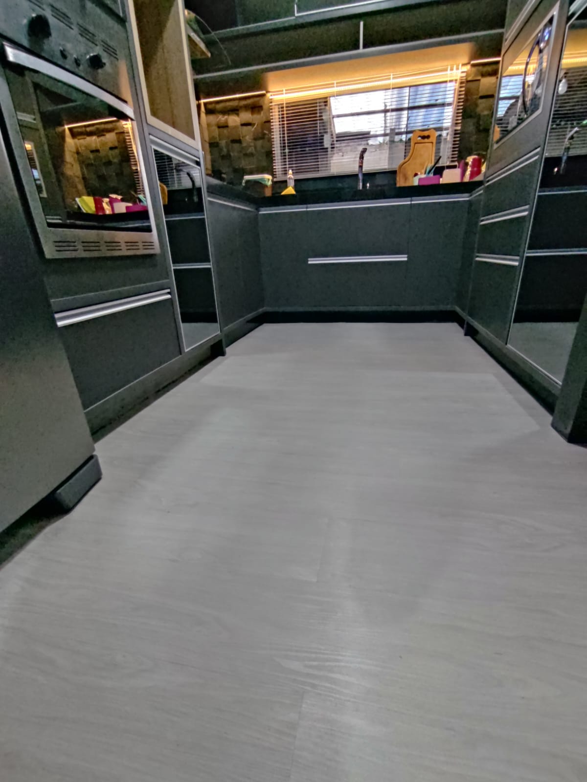PISO VINÍLICO LINHEIRO — foto 3