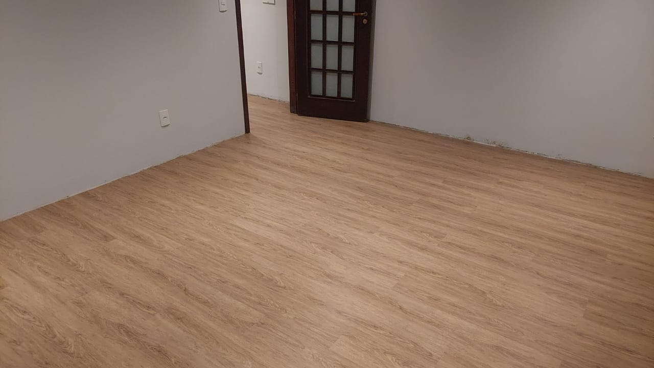 PISO VINÍLICO DE PVC AMÊNDOA