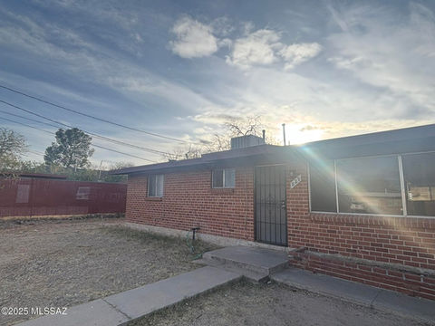 AZ Loan #17- 829 N Catalina Ave Tucson, Arizona 85711