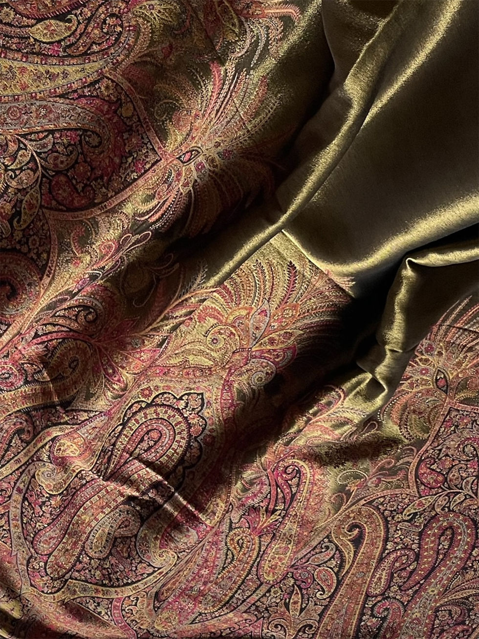 Thumbnail: Moonlight Toosh Pashmina Shawl with Kani Border