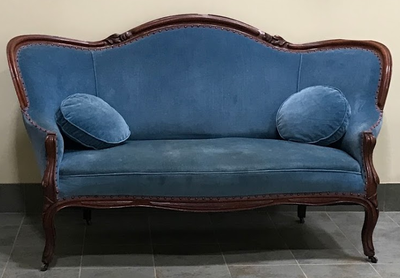 blue-settee