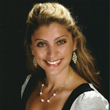 staff-nichole.jpg