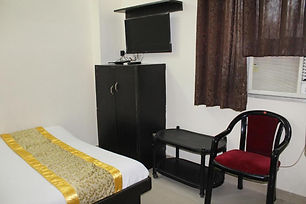 pushpak_room_pic3.jpeg
