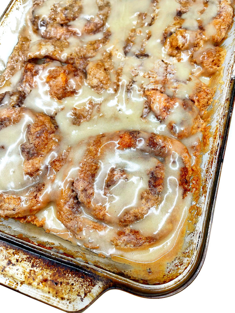 Cinnamon Roll Dump Cake