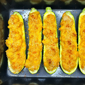 Mac And Cheese Stuffed Zucchini