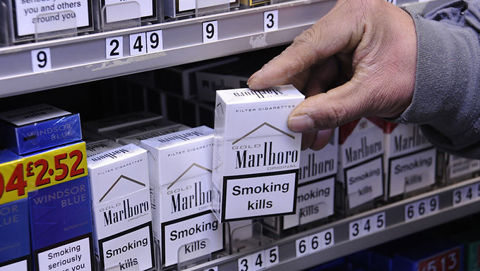 Reino Unido comienza la tramitación de una ley para prohibir definitivamente el tabaco 