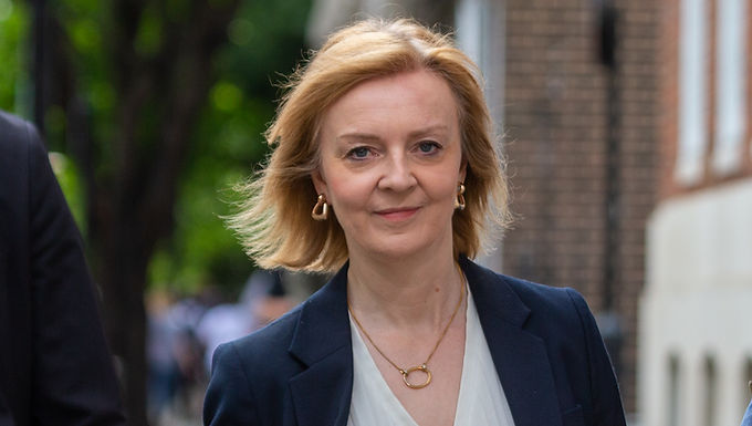 Liz Truss se reunirá con el líder demócrata mientras se calienta la disputa del Protocolo de Irlanda del Norte