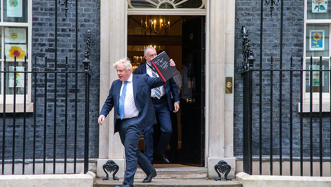 Boris Johnson no enfrenta más acciones en la investigación de partygate salvo 126 multas