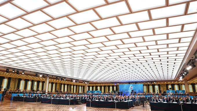 Rusia se jacta de que podría "venir al rescate" de Gran Bretaña aumentando los suministros de gas para bajar los precios mientras Putin se prepara para desairar la cumbre climática COP26 de Boris