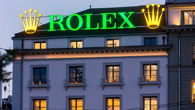 Las marcas de lujo en el Reino Unido advierten el plan de derechos de autor pone un crecimiento de £ 125 mil millones en peligro, ya que instan a Keir Starmer a 'repensar'