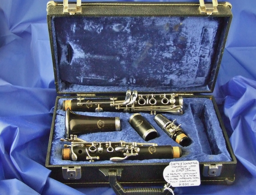 SC 208: Evette & Schaeffer wooden clarinet