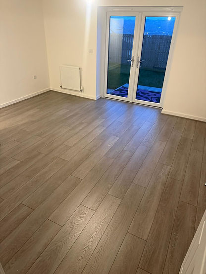 Laminate flooring installed