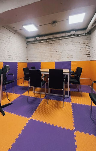 IX4A69. KMH vertic shelter.jpg