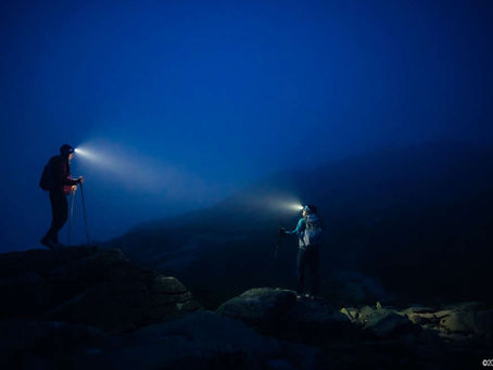 為什麼爬山一定要帶頭燈？如何挑選一顆合適的戶外頭燈