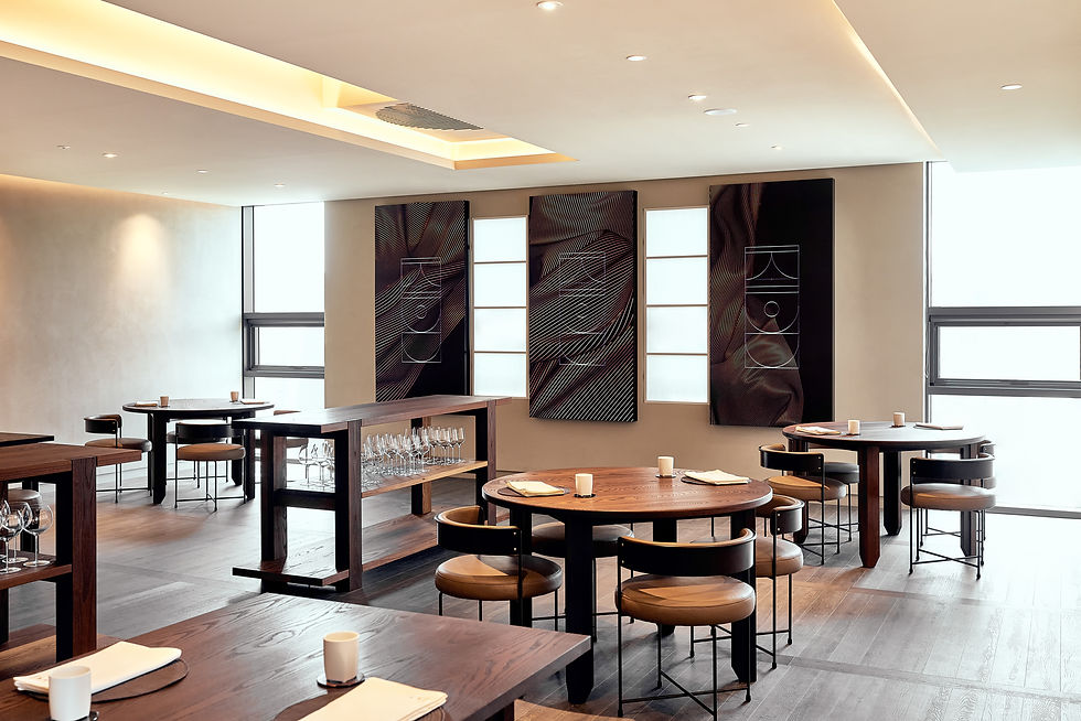 2. Jueun_Interior_Hall.jpg