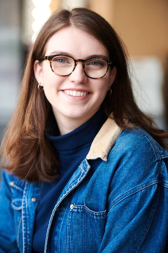 Glasses_CaitlinMayernik_Headshot.jpg