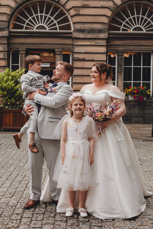 number eleven braserrie, city chambers edinburgh, wedding at city chambers, family photographer edinburgh, edinburgh wedding photographer, edinburgh elopement photographer, scotland wedding photographer, scotlandelopement photographer, holyrood edinburgh, wedding in edinburgh, elopement in holyrood, spring wedding edinburgh, scotland romantic wedding, number 11, alexander room