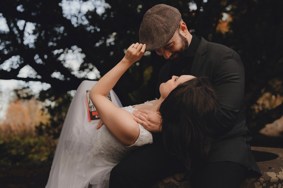 Lauriston Castle couple portraits – editorial style autumn session in Scotland photographed by a Scotland wedding photographer.