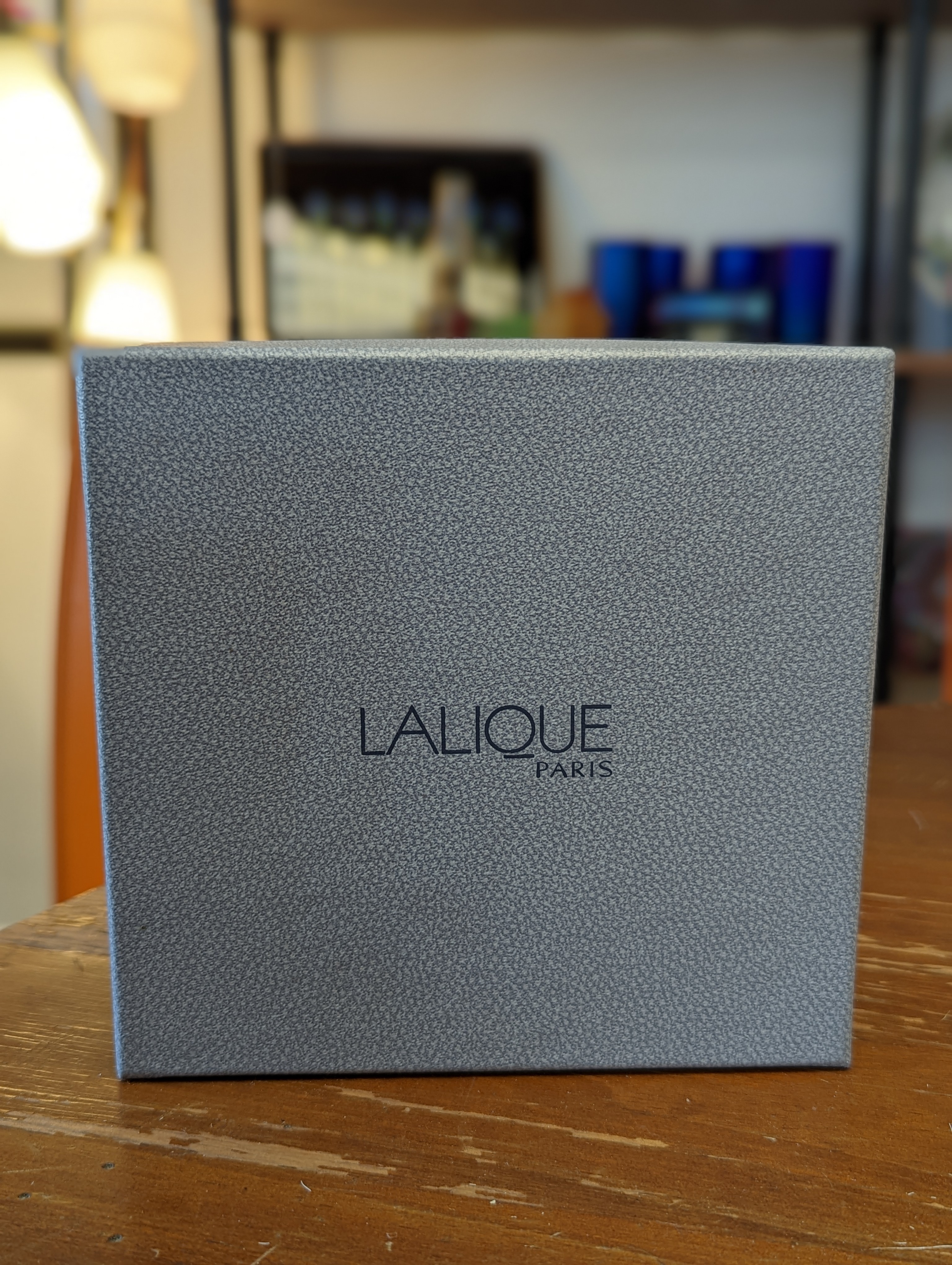 Lalique Two Flowers Perfume Bottle – Image 5