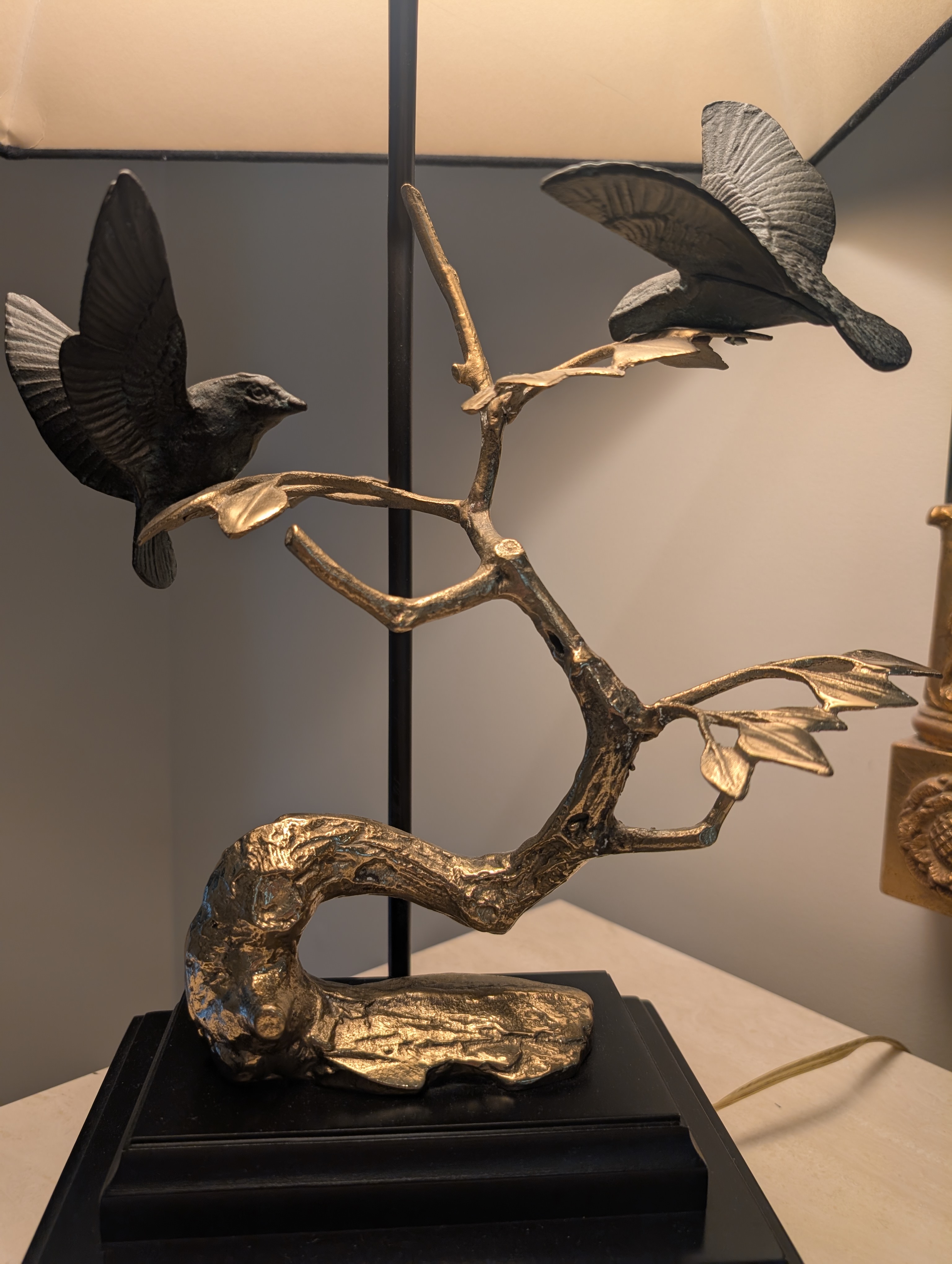 Frederick Cooper Table Lamp – Image 3