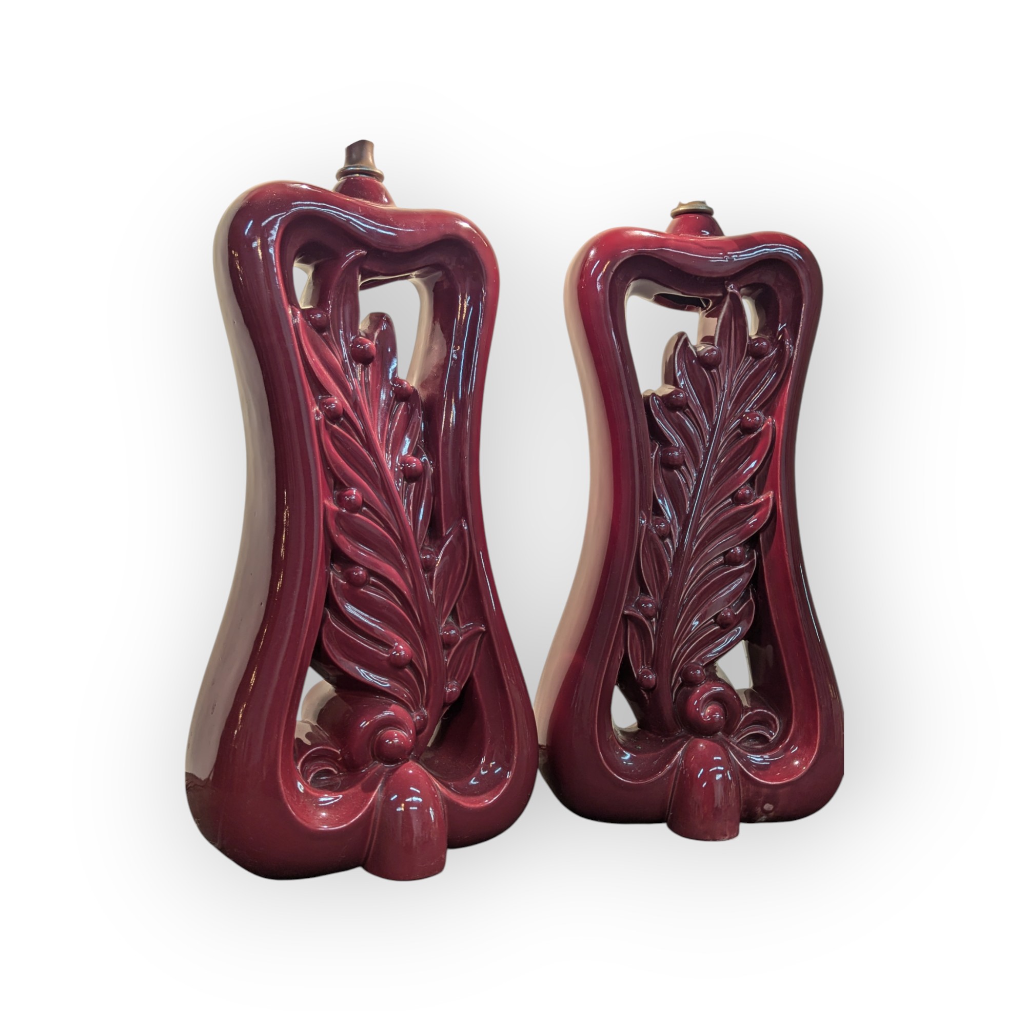 Pair of Burgundy Ceramic Berry Leaf Lamps – Default Title
