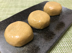 柏屋薄皮饅頭