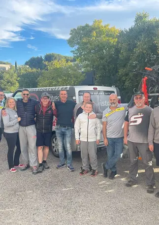 Le départ d'Istres Sport VTT pour le Roc