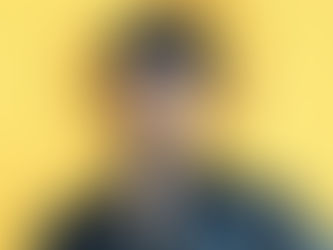 Mengintip Wawancara Perjalanan Karir Aktor Kim Soo Hyun yang Tampil Nyentrik dalam Pemotretan VOGUE