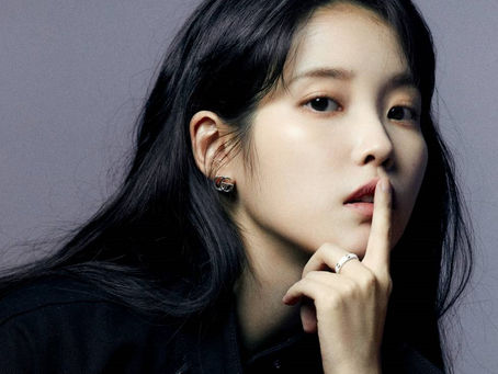 IU Bagikan Pandangannya Tentang Memasuki Usia 30-an dalam Pictorialnya Bersama Marie Claire Korea
