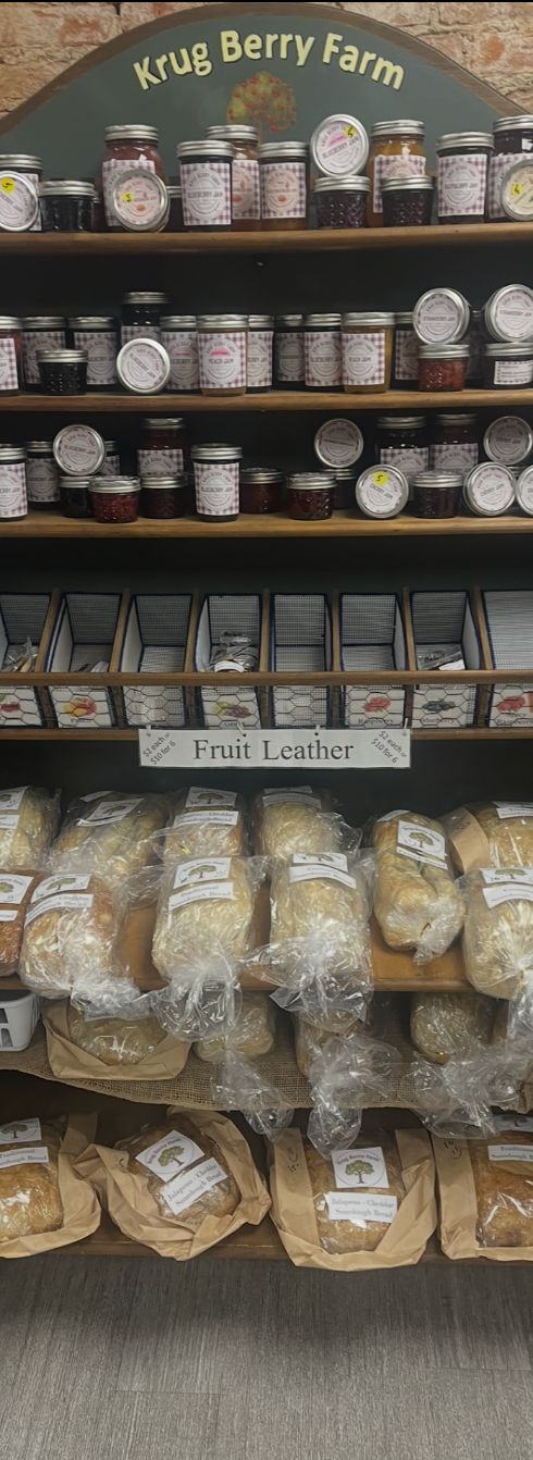 Stand at Grown and Made