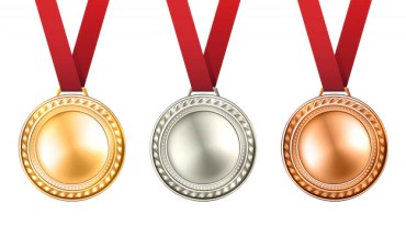Free vector medals set illustration