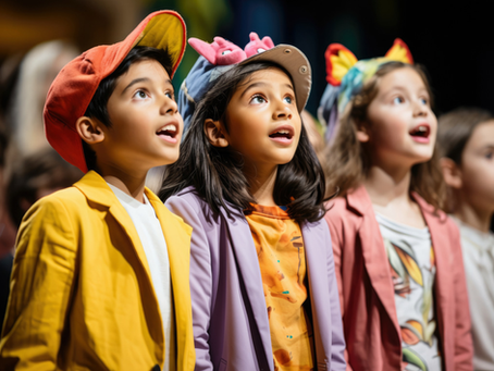 Little Ligths Theatre kids on stage
