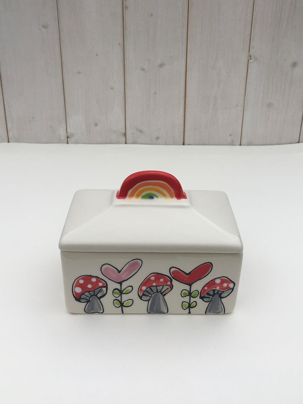 Butter dish with rainbow
