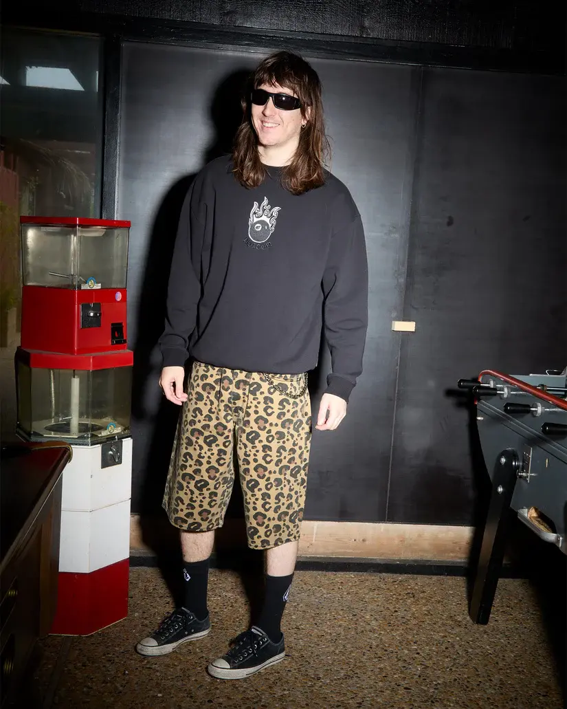 Thumbnail: Volcom Seth Conboy crew in black