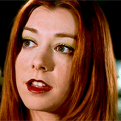 Alyson Hannigan 2.gif