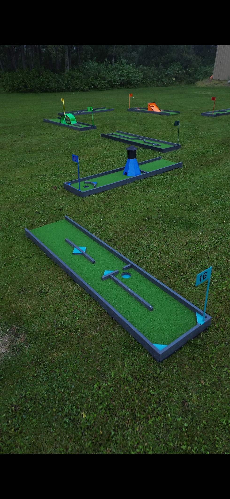 Thumbnail: Small 18 Course