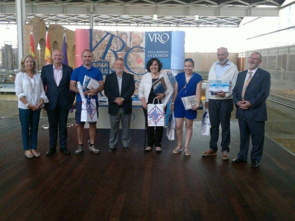 Carmen Galvañ recibe un reconocimiento en el I Certamen Nacional de Relato Histórico La Olmeda