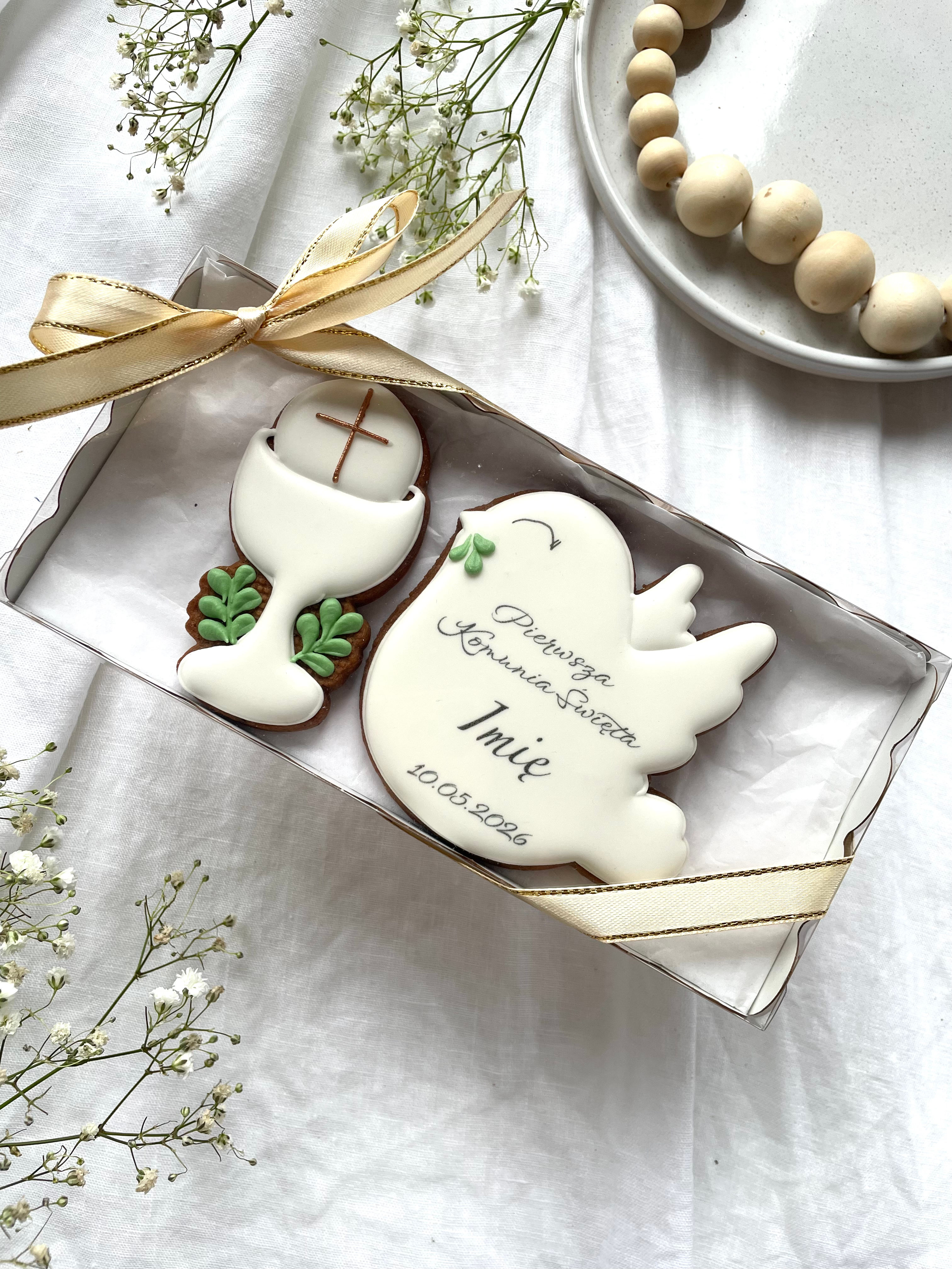 Zestaw ciastek komunijnych - gołąb i kielich