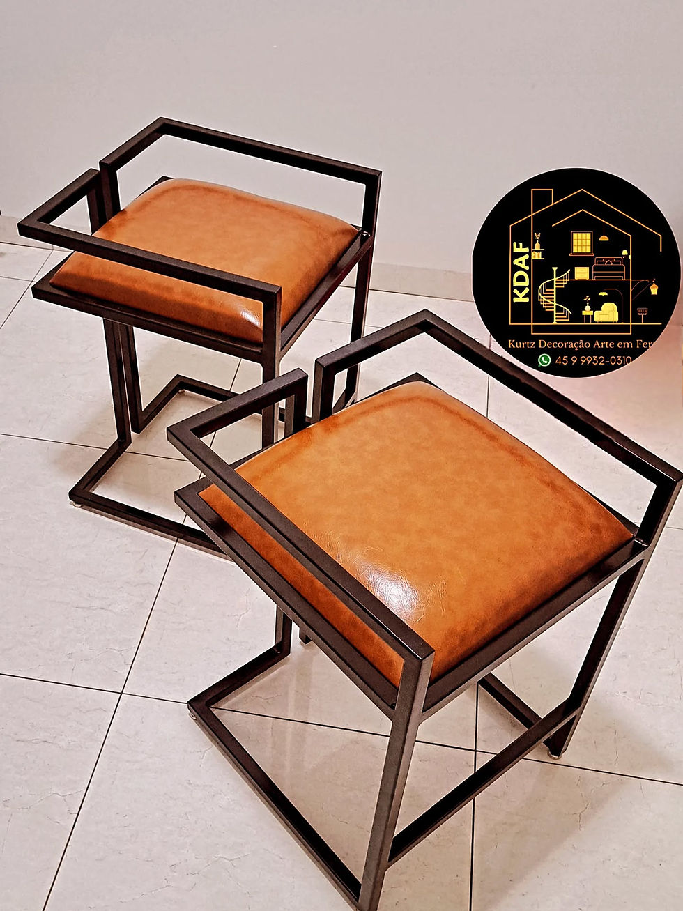 Miniatura: Banquetas 