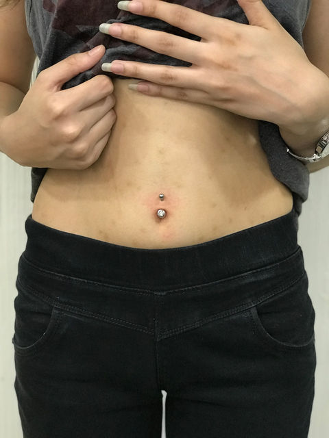belly piercing 3.jpeg