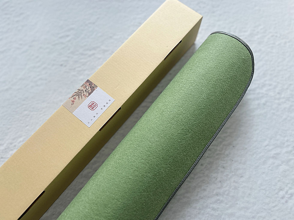 Miniatura: PREMIUM Mata filcowa do kaligrafii (wełna 60%), 50×70 cm, w pudełku, ZIELONA