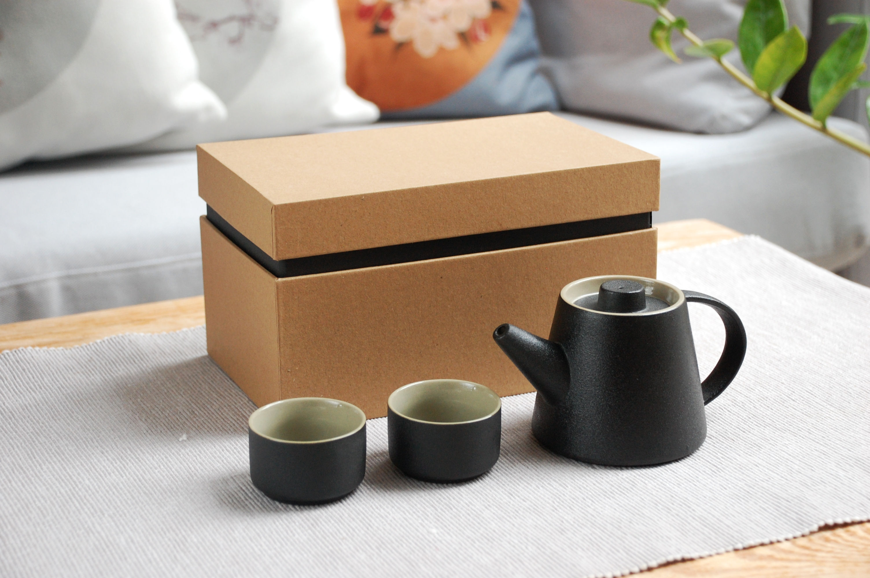 Zestaw do herbaty czarny JAPONIA w eleganckim pudełku