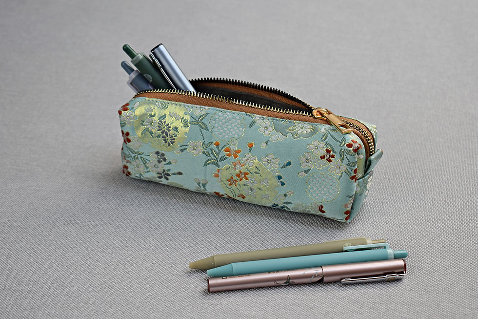 Miniatura: Piórnik materiałowy, etui, kosmetyczka Chiński Wiatr 4 kolory