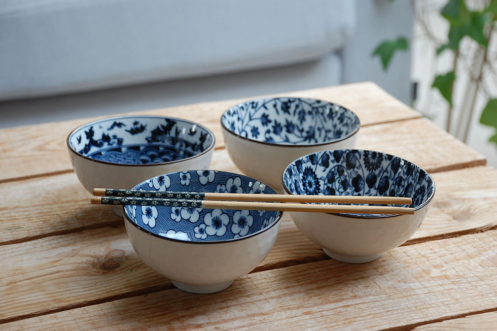 Thumbnail: Set of 2 decorative Qinghua bowls - 4 DESIGNS