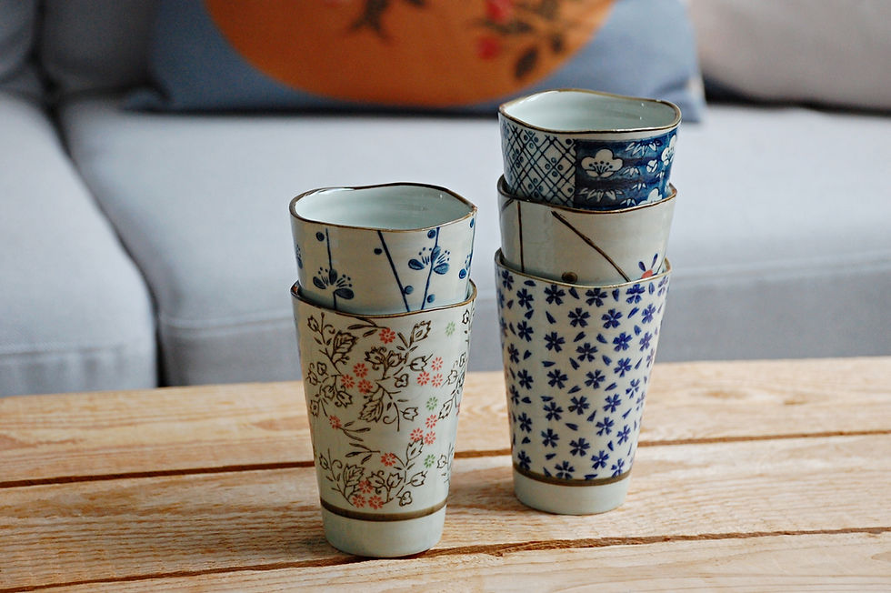 Miniatura: Zestaw 5 kubków ceramicznych w stylu japońskim