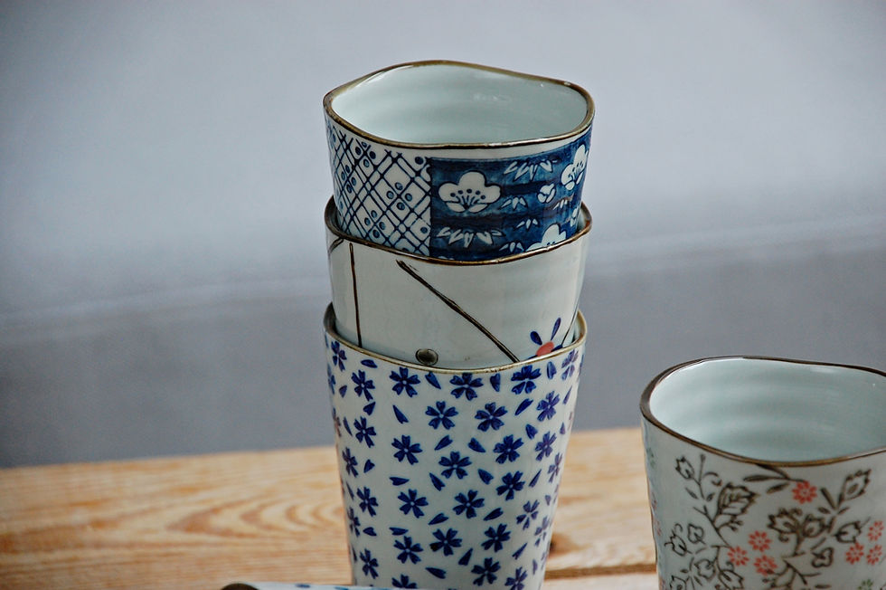 Miniatura: Zestaw 5 kubków ceramicznych w stylu japońskim